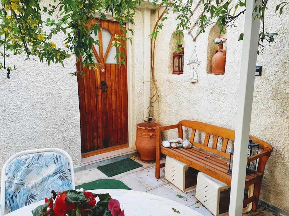 Athens Glyfada Studio المظهر الخارجي الصورة